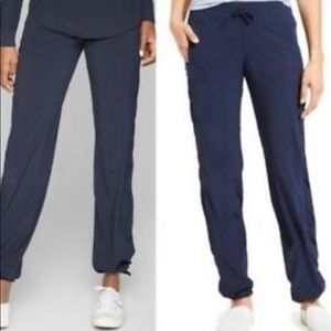 Athleta La Viva Lightweight Ruched Joggers Pants